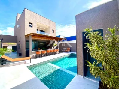 Sobrado com 3 Quartos à venda, 140m² no Estância Balneária Belmira Novaes, Peruíbe