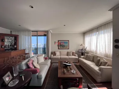 Apartamento com 3 Quartos à venda, 198m² no Vila Suzana, São Paulo