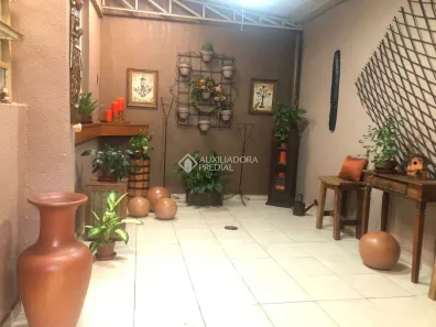 Apartamento com 2 Quartos à venda, 78m² no Passo da Areia, Porto Alegre