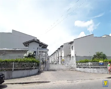 Casa de Condomínio com 3 Quartos para alugar, 67m² no Mondubim, Fortaleza