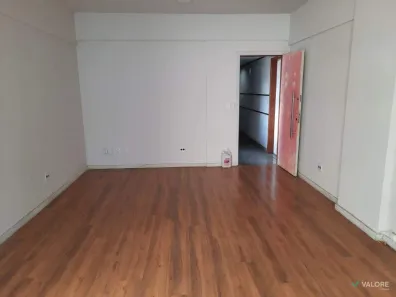Sala Comercial à venda, 44m² no Santa Efigênia, Belo Horizonte