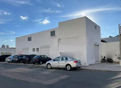 Ponto Comercial para alugar, 240m² no Jardim São Bento, Jundiaí