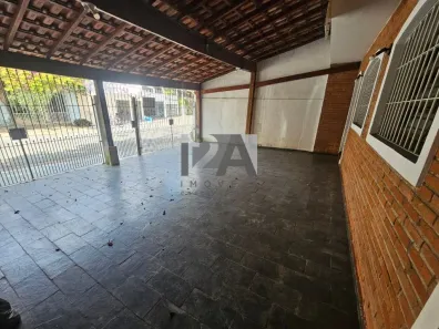 Casa com 3 Quartos para alugar, 150m² no Parque Continental, São Paulo