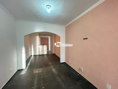 Casa com 4 Quartos para alugar, 120m² no Jardim América, Rio Claro