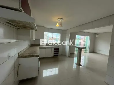 Apartamento com 4 Quartos à venda, 130m² no Canelas, Montes Claros
