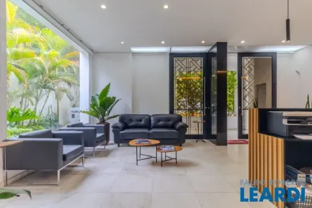 Sobrado com 4 Quartos à venda, 470m² no Consolação, São Paulo