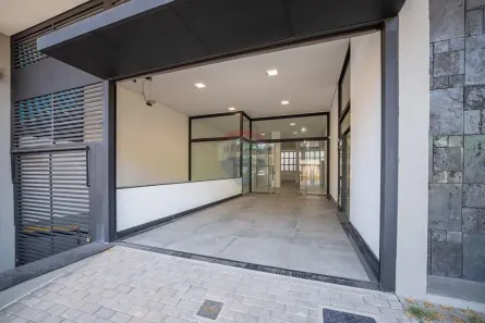 Prédio Comercial à venda, 1062m² no Três Figueiras, Porto Alegre