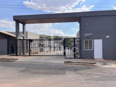 Casa de Condomínio com 3 Quartos à venda, 95m² no Independência - 1º Complemento Setor das Mansões, Aparecida de Goiânia
