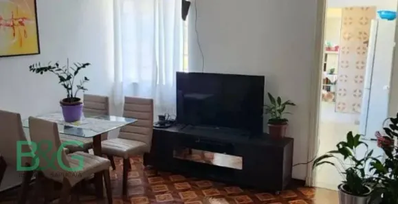 Sobrado com 7 Quartos à venda, 210m² no Vila Romana, São Paulo