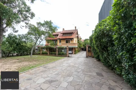 Casa de Condomínio com 3 Quartos à venda, 170m² no Pedra Redonda, Porto Alegre