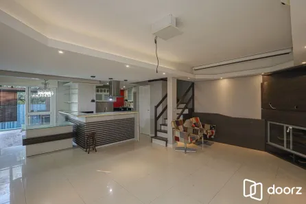 Casa de Condomínio com 3 Quartos à venda, 216m² no Mário Quintana, Porto Alegre