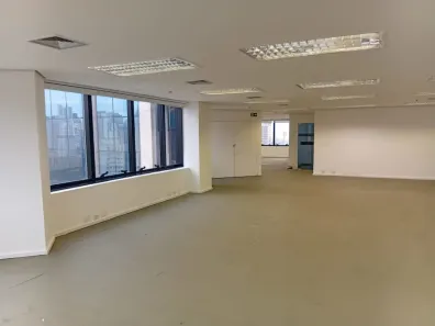 Ponto Comercial para alugar, 140m² no Barra Funda, São Paulo