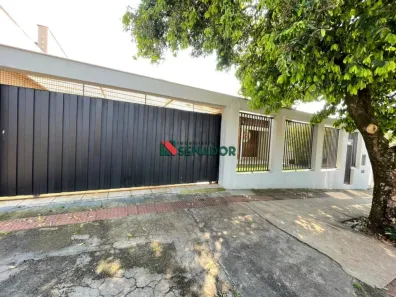 Casa com 3 Quartos à venda, 184m² no Vila Larsen 1, Londrina