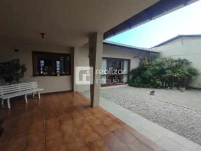 Imóvel Comercial para alugar, 340m² no Córrego Grande, Florianópolis