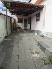 Casa com 2 Quartos para alugar, 70m² no Glória, Belo Horizonte