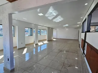 Casa com 3 Quartos à venda, 317m² no Tabajaras, Uberlândia