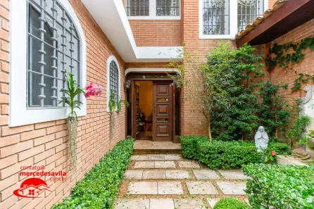 Casa com 4 Quartos para venda ou aluguel, 640m² no Jardim Leonor, São Paulo