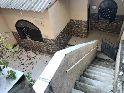 Casa com 2 Quartos para alugar, 70m² no Centro, Nova Iguaçu
