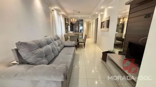 Apartamento com 3 Quartos para alugar, 110m² no Meia Praia, Itapema