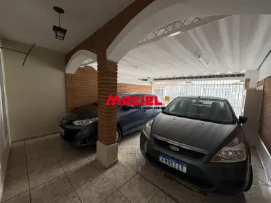 Casa com 3 Quartos à venda, 140m² no Jardim Portugal, São José dos Campos