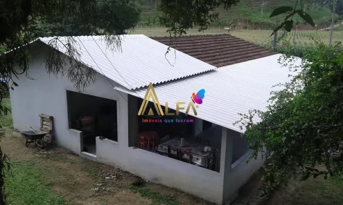Fazenda/Sítio com 3 Quartos à venda, 100m² no Escalvados, Navegantes