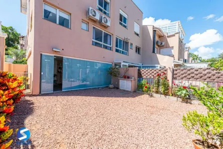 Casa de Condomínio com 3 Quartos à venda, 230m² no Pedra Redonda, Porto Alegre
