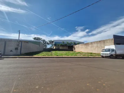 Lote/Terreno à venda, 521m² no Novo Mundo, Uberlândia