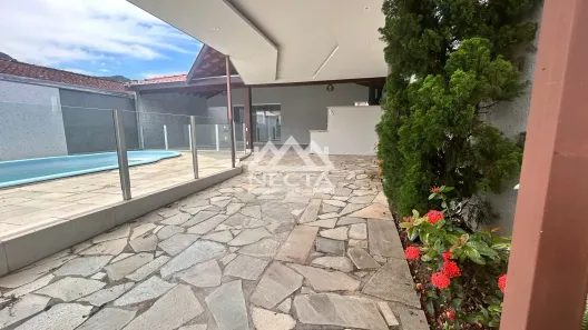 Casa com 4 Quartos à venda, 173m² no Vila Atlântica, Caraguatatuba