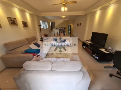 Sobrado com 3 Quartos à venda, 300m² no Jaguaribe, Osasco