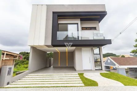 Casa de Condomínio com 3 Quartos à venda, 293m² no Tanguá, Almirante Tamandaré