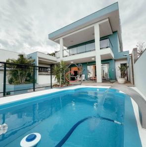 Casa de Condomínio com 3 Quartos à venda, 280m² no Lagoa, Macaé