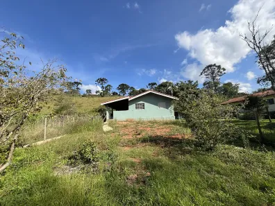 Fazenda/Sítio com 3 Quartos à venda, 1000m² no , Sapucaí-Mirim