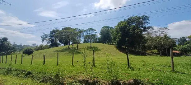 Lote/Terreno à venda, 3300m² no Papucaia, Cachoeiras de Macacu