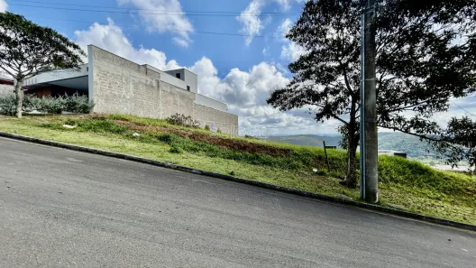 Lote/Terreno à venda, 503m² no Vina Del Mar, Juiz de Fora