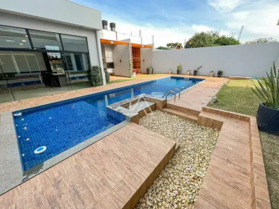Apartamento com 3 Quartos para alugar, 104m² no Lucas Araújo, Passo Fundo