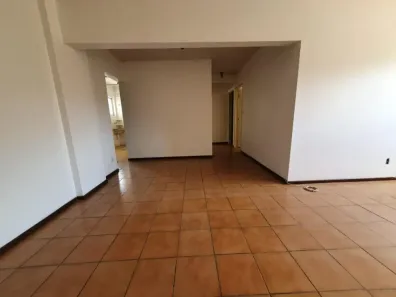 Apartamento com 3 Quartos para alugar, 77m² no Ponta Verde, Maceió