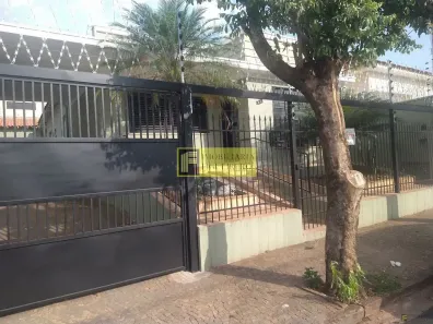 Imóvel Comercial com 3 Quartos para alugar, 170m² no Vila Bom Jesus, São José do Rio Preto