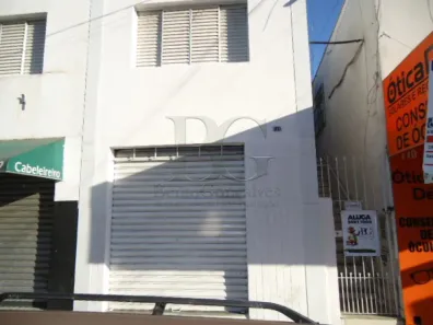 Casa com 2 Quartos para alugar, 95m² no Centro, Poços de Caldas