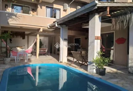 Casa com 6 Quartos para alugar, 380m² no Campeche, Florianópolis