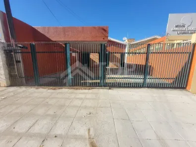 Casa com 4 Quartos à venda, 221m² no Jardim São Carlos, São Carlos