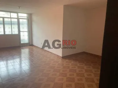Apartamento com 2 Quartos à venda, 56m² no Vila Valqueire, Rio de Janeiro