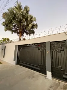 Casa com 3 Quartos à venda, 145m² no Residencial Flamingo, Goiânia