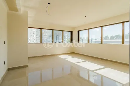 Sala Comercial à venda, 43m² no Santana, Porto Alegre
