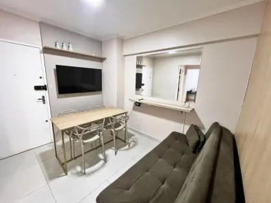 Apartamento com 2 Quartos para alugar, 45m² no Centro, Balneário Camboriú