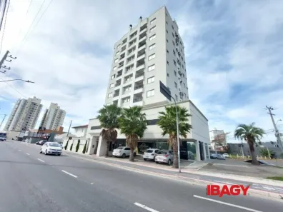 Apartamento com 2 Quartos para alugar, 58m² no Centro, Palhoça