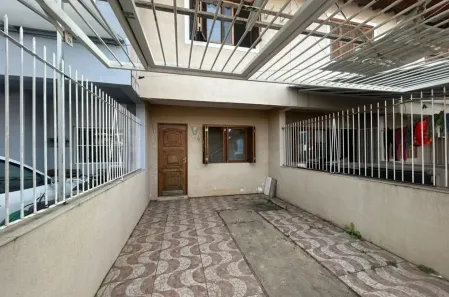 Casa com 2 Quartos à venda, 88m² no Harmonia, Canoas