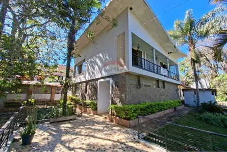 Sobrado com 4 Quartos à venda, 294m² no Jardim Paraiso, Águas de Lindóia
