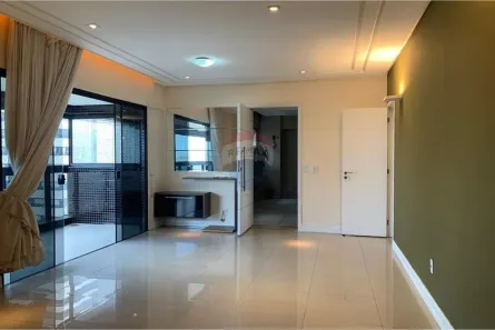 Apartamento com 3 Quartos para alugar, 143m² no Umarizal, Belém