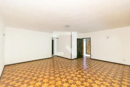 Casa com 3 Quartos à venda, 325m² no Vila Fátima, São Paulo