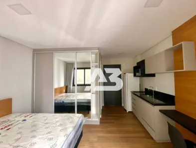 Apartamento com 1 Quarto para alugar, 23m² no Centro, Curitiba
